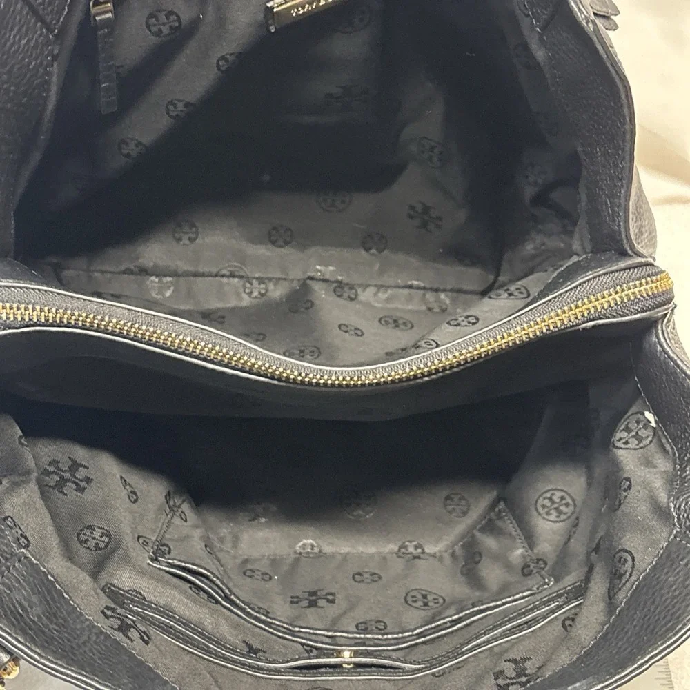 Tory Burch Harper Tote Bag Black Excellent Pebbled Leather Gold Chain Logo